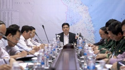 Vietnam verstärkt Vorsorgemaßnahme gegen den tropischen Sturm „Sinlaku“ - ảnh 1